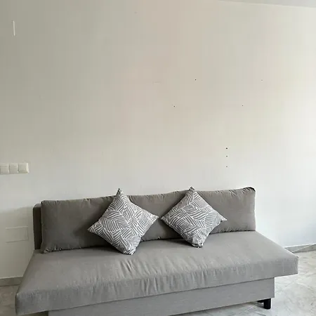 Huelin & Station Apartment